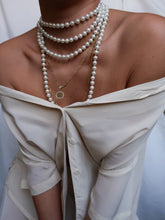Load image into Gallery viewer, Vintage pearls necklace