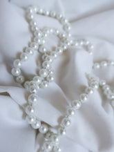 Load image into Gallery viewer, Vintage pearls necklace