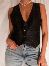 Load image into Gallery viewer, ARMA leather vest