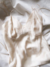 Load image into Gallery viewer, CHRISTIAN DIOR silk top