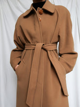 Load image into Gallery viewer, WEINBERG camel coat