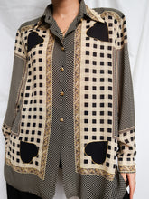 Load image into Gallery viewer, "Hobe" vintage shirt