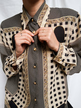 Load image into Gallery viewer, "Hobe" vintage shirt
