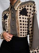 Load image into Gallery viewer, "Hobe" vintage shirt