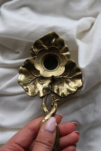 Load image into Gallery viewer, "Vigne" candle handle