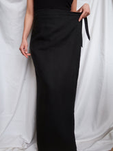 Load image into Gallery viewer, "Nice" linen skirt