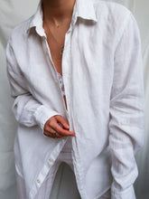 Load image into Gallery viewer, HUGO BOSS linen shirt