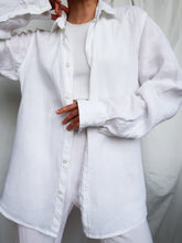 Load image into Gallery viewer, HUGO BOSS linen shirt