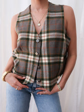 Load image into Gallery viewer, "Scotland" wool vest