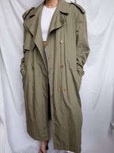 Load image into Gallery viewer, VALENTINO Trench coat