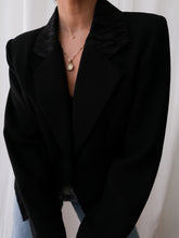Load image into Gallery viewer, "Gloria" tailored blazer