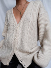 Load image into Gallery viewer, "Courchevel" knitted cardigan