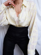 Load image into Gallery viewer, "Jazmeen" vintage shirt
