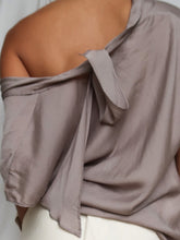 Load image into Gallery viewer, ESCADA silk top