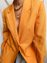 Load image into Gallery viewer, "Noa" vintage blazer