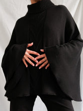 Load image into Gallery viewer, "Chamonix" knitted poncho