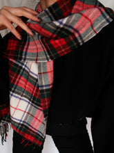 Load image into Gallery viewer, "London" wool scarf