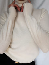 Load image into Gallery viewer, BENETTON merino turtleneck