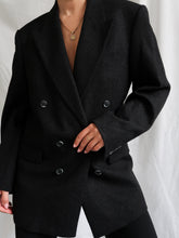 Load image into Gallery viewer, "London" wool blazer