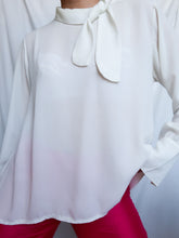 Load image into Gallery viewer, « Nina » white blouse