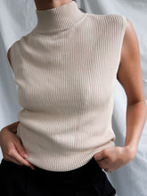 Load image into Gallery viewer, "Ines" silk top