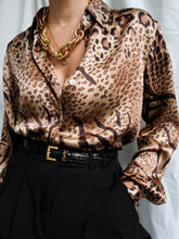 Load image into Gallery viewer, GERARD DAREL silk shirt