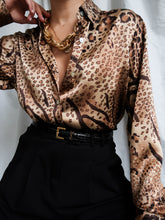 Load image into Gallery viewer, GERARD DAREL silk shirt