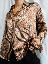 Load image into Gallery viewer, GERARD DAREL silk shirt