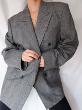 Load image into Gallery viewer, "Cheked" wool blazer
