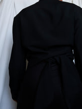 Load image into Gallery viewer, OLIVIER STRELLI silk blazer