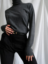 Load image into Gallery viewer, Grey cashmere turtleneck jumper