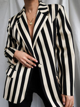 Load image into Gallery viewer, "Monaco" wool blazer