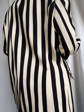 Load image into Gallery viewer, "Monaco" wool blazer