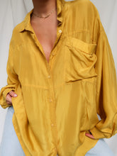 Load image into Gallery viewer, "Honey" silk shirt