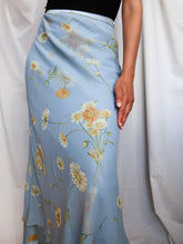 Load image into Gallery viewer, ESCADA silk skirt