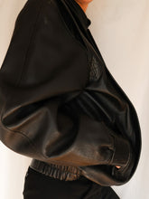 Load image into Gallery viewer, 90' leather jacket