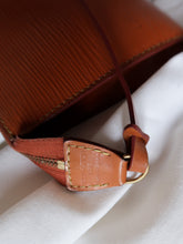 Load image into Gallery viewer, LOUIS VUITTON  clutch bag