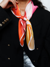 Load image into Gallery viewer, 70' Retro scarf