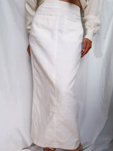 Load image into Gallery viewer, "Lilly" linen skirt