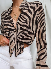 Load image into Gallery viewer, GERARD DAREL silk shirt