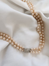Load image into Gallery viewer, "Lady" pearls necklace