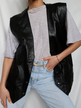 Load image into Gallery viewer, Biker leather vest