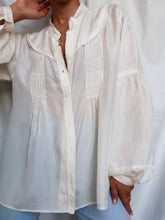 Load image into Gallery viewer, "Jane" silk shirt