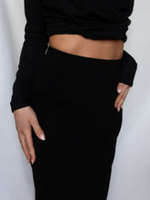 Load image into Gallery viewer, "Nina" Black long skirt