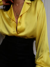 Load image into Gallery viewer, ESCADA silk shirt