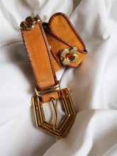 Load image into Gallery viewer, ESCADA leather belt