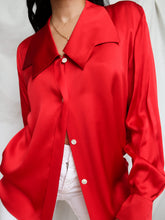 Load image into Gallery viewer, "Dracy" silk shirt