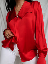 Load image into Gallery viewer, "Dracy" silk shirt