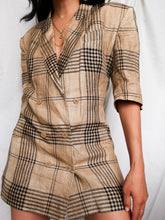 Load image into Gallery viewer, LOUIS FERAUD linen vest