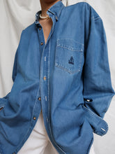 Load image into Gallery viewer, HUGO BOSS denim shirt